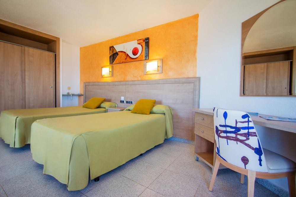 Hotel Servigroup Papa Luna Пеніскола Екстер'єр фото