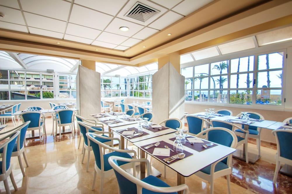 Hotel Servigroup Papa Luna Пеніскола Екстер'єр фото