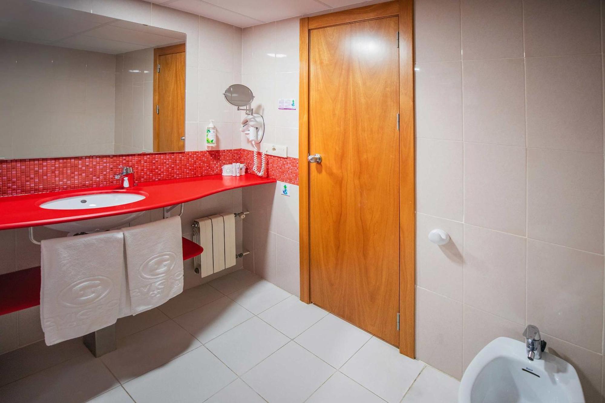 Hotel Servigroup Papa Luna Пеніскола Номер фото